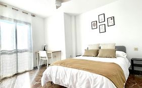 Beautiful & Sunny Apartment